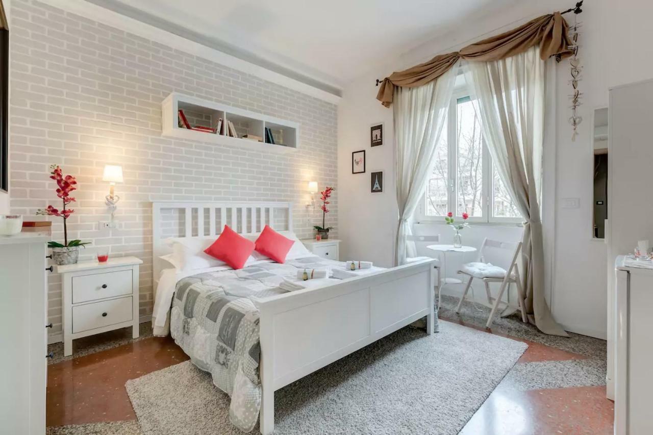 Moonlight Inn Guesthouse Рим Экстерьер фото