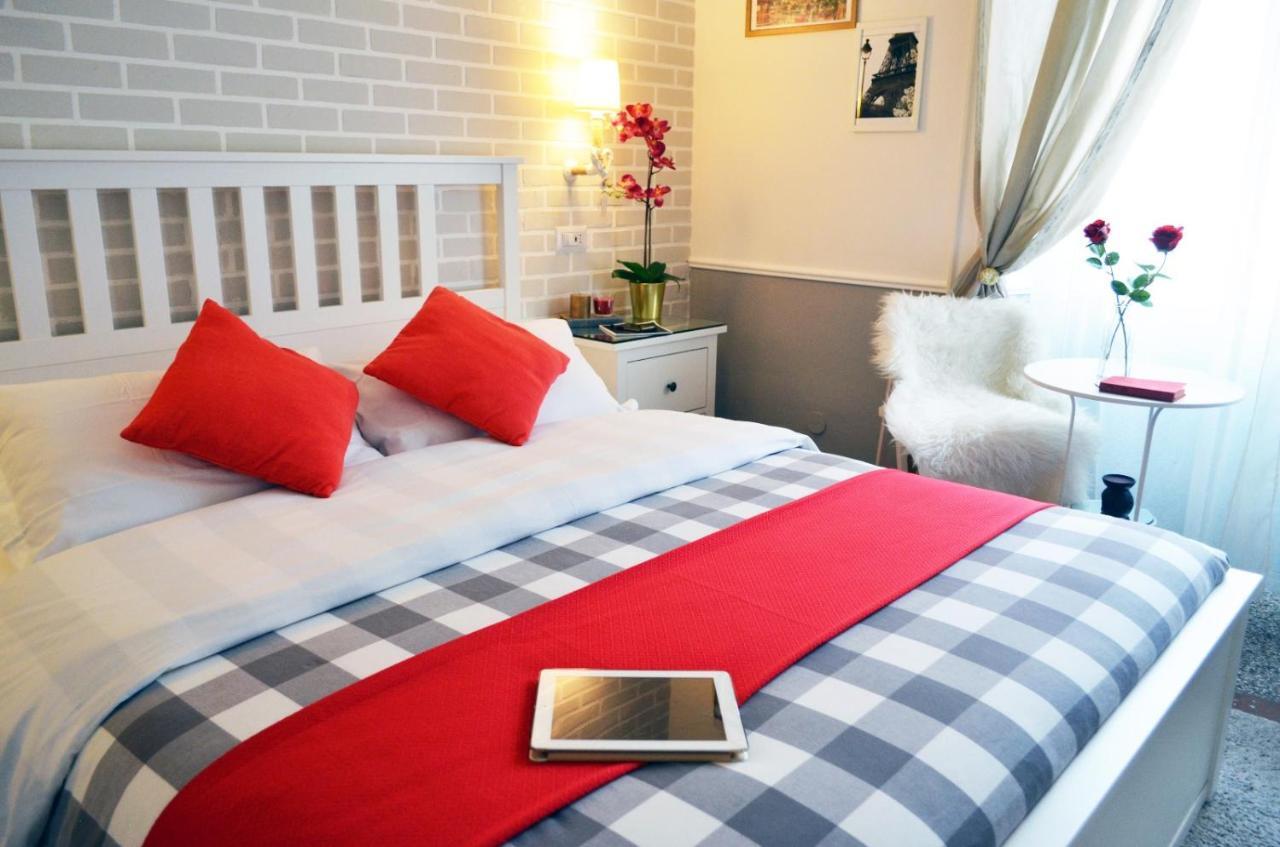 Moonlight Inn Guesthouse Рим Экстерьер фото